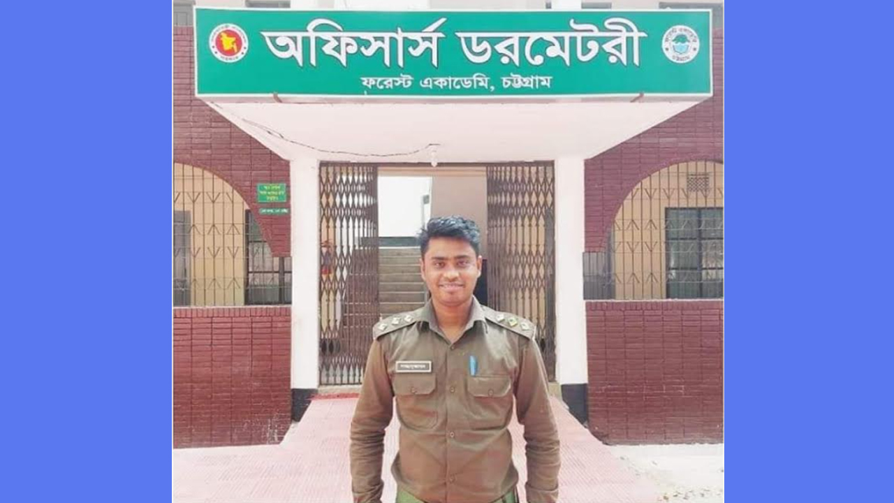 উখিয়ায় ট্রাকচাপায় প্রাণ গেল বিট কর্মকর্তার