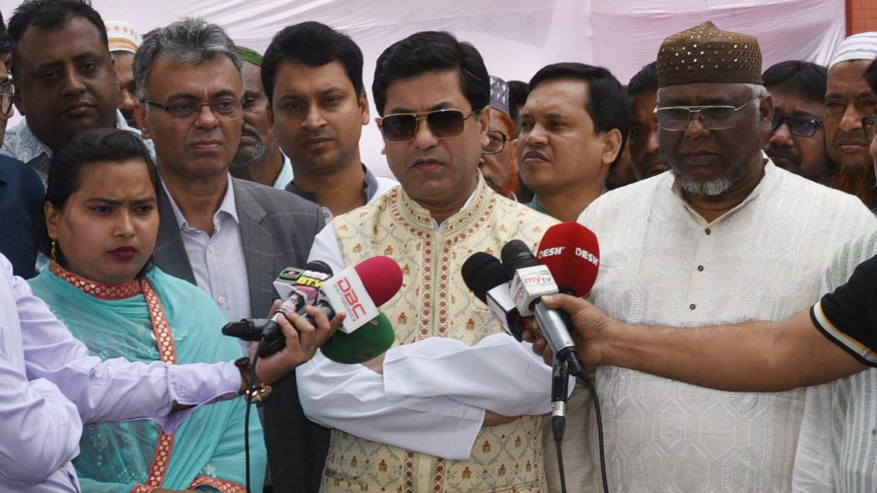 দক্ষিণ সিটিতে বর্জ্য ব্যবস্থাপনায় শৃঙ্খলা এসেছে, দাবি মেয়রের