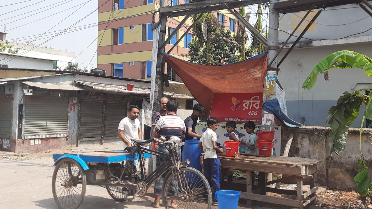 খুলনায় সর্বোচ্চ তাপমাত্রার রেকর্ড, গরমে অতিষ্ঠ জনজীবন