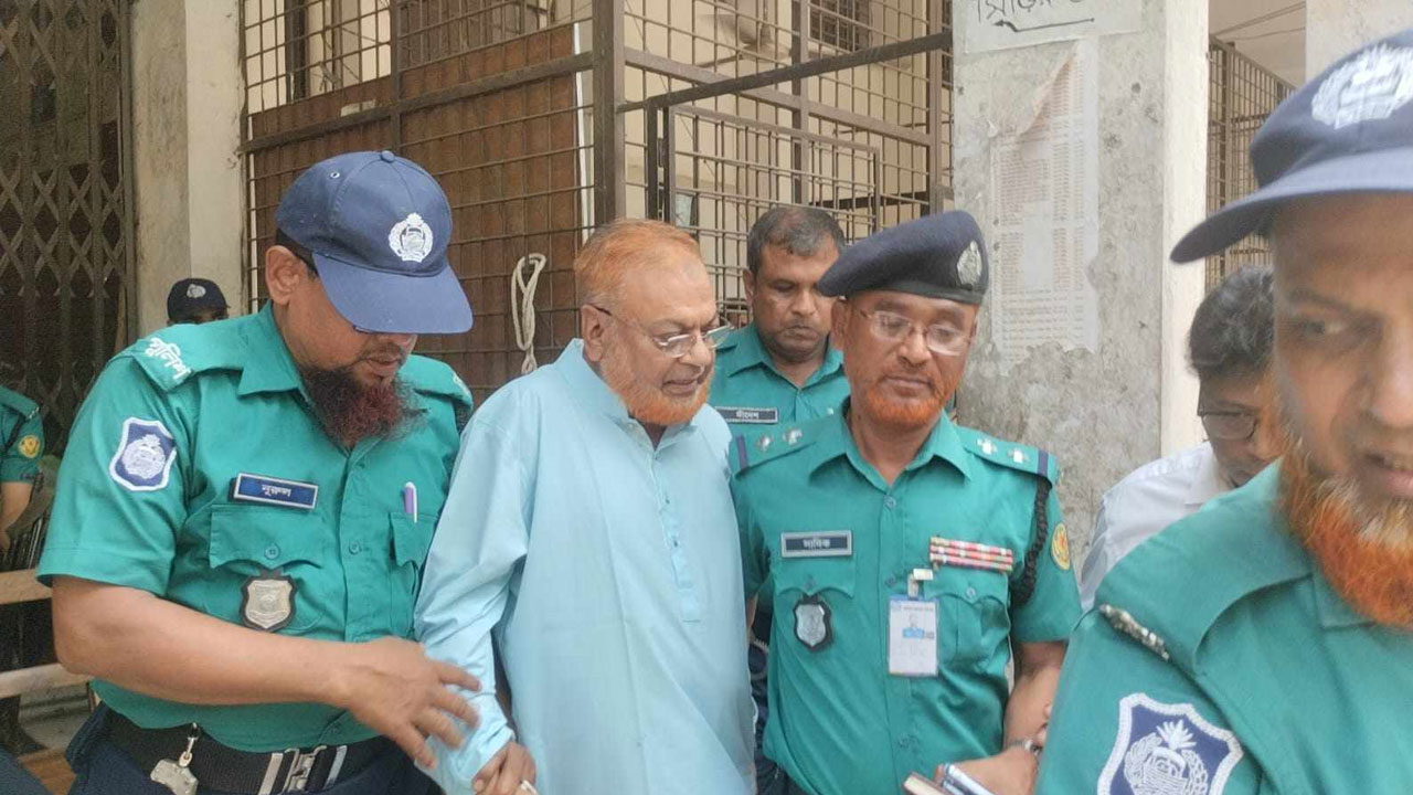 নারায়ণগঞ্জ-৪ আসনের সাবেক এমপি গিয়াস কারাগারে