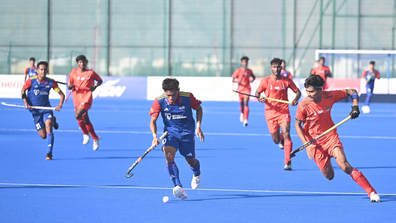 মালয়েশিয়াকে রুখে বিশ্বকাপ স্বপ্ন জোরালো বাংলাদেশের