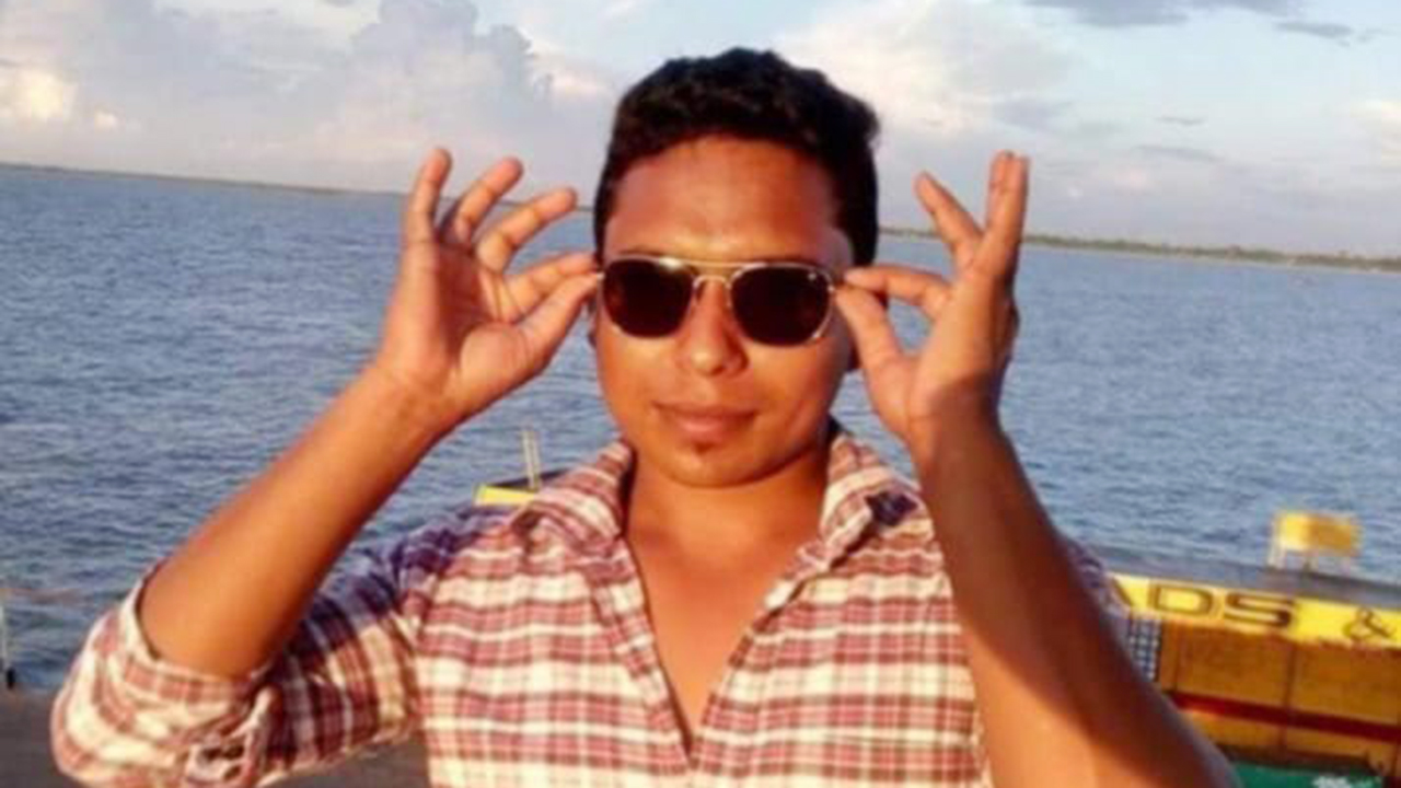 বাসায় ডিবি পুলিশের অভিযান, যুবকের রহস্যজনক মৃত্যু