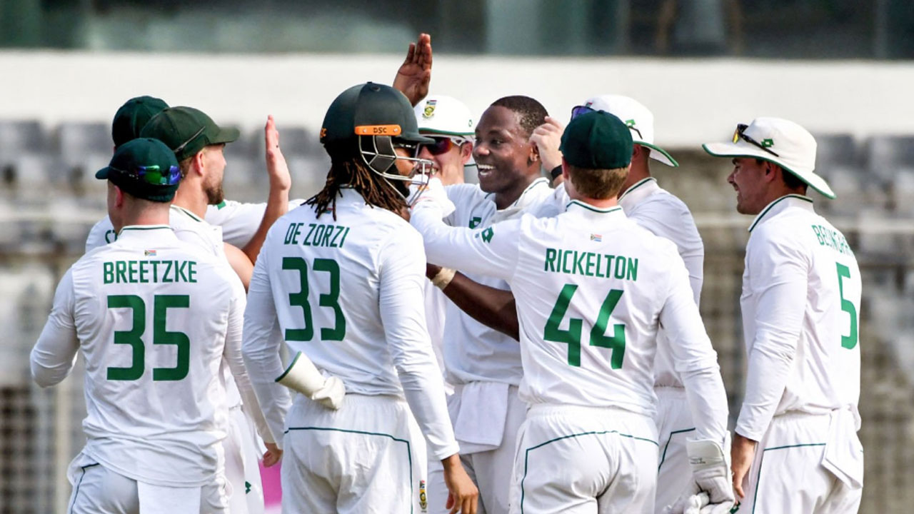 ইনিংস ব্যবধানের হার চোখ রাঙাচ্ছে বাংলাদেশকে