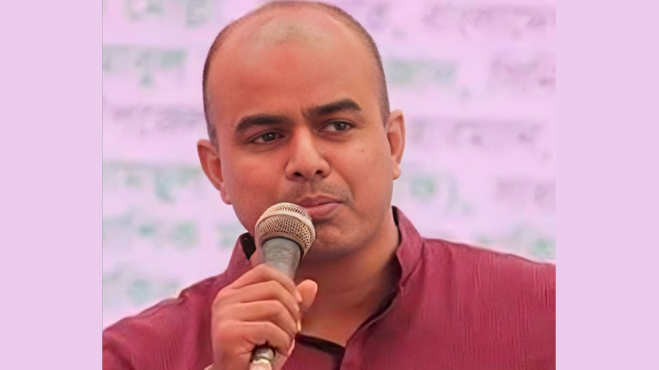 রাজবাড়ীতে সাবেক রেলমন্ত্রীর ছেলের অস্ত্র এখনো থানায় জমা পড়েনি