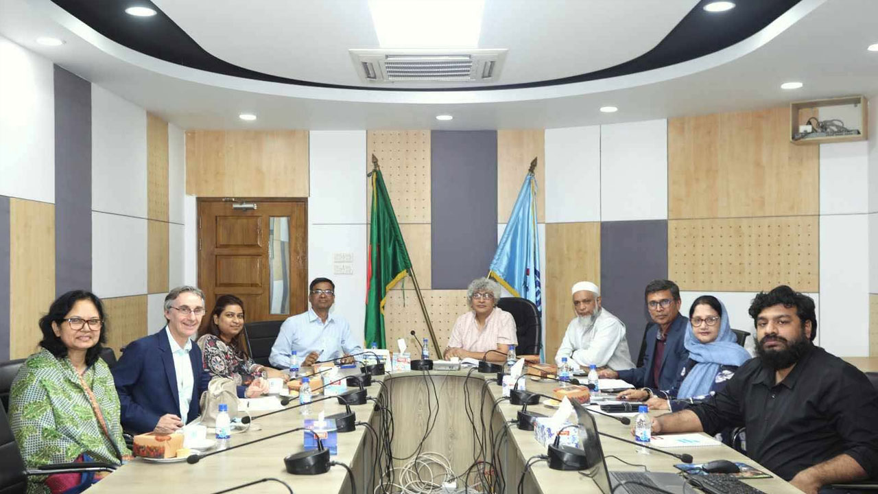 মানবসম্পদ উন্নয়নসহ উচ্চশিক্ষার ৬ খাতে সহযোগিতার আগ্রহ এএফডির