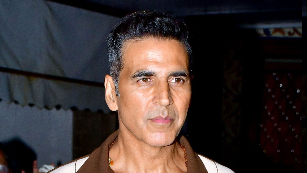 প্রকাশ্যে পাকিস্তানকে গালিগালাজ করলেন অক্ষয়