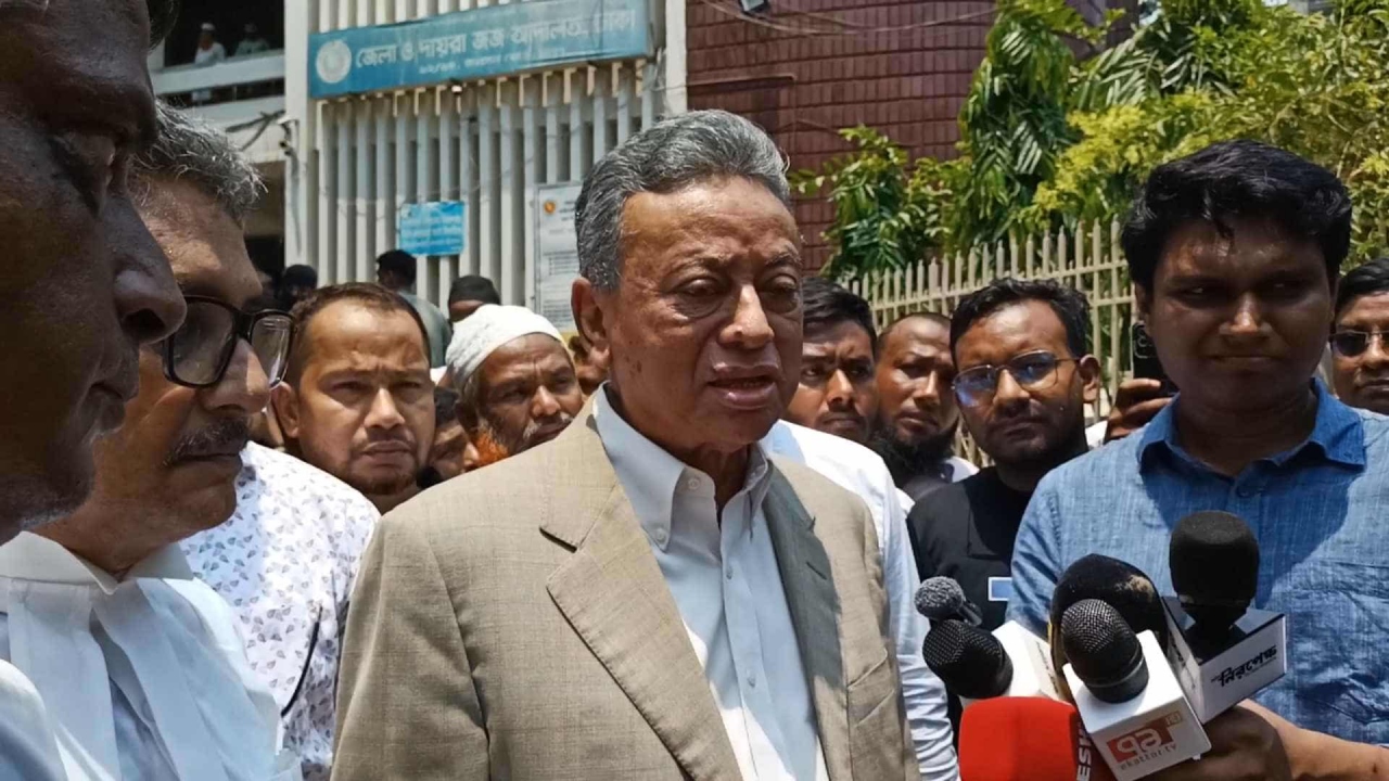 বিচার বিভাগীয় স্বাধীনতা ছাড়া গণতন্ত্র টিকতে পারে না : আমির খসরু