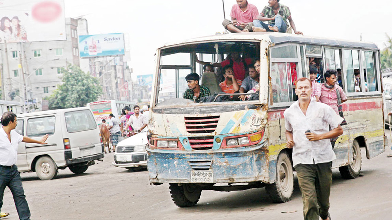 ওয়ার্কশপগুলোতে লক্কড়-ঝক্কড় বাসের খোঁজে বিআরটিএ