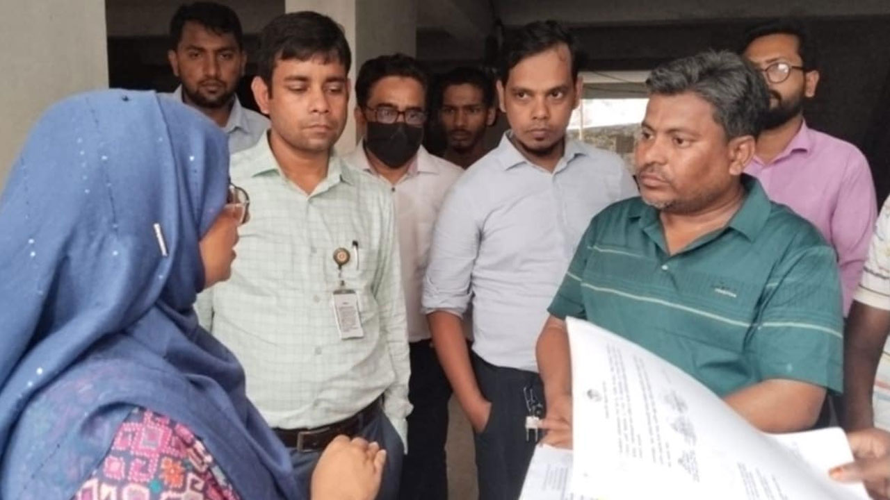 ঢাকা ও নারায়ণগঞ্জে রাজউকের অভিযান, জরিমানা ২ লাখ টাকা