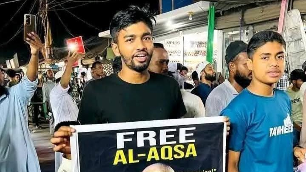 যুবককে তুলে নিতে বাধা, গুলিতে যুবদলের কর্মী নিহত