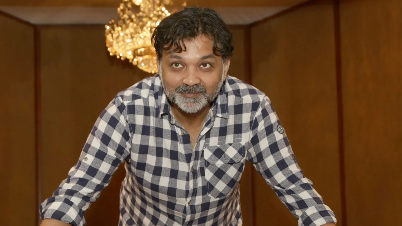 হাসপাতাল থেকে বাড়ি ফিরেছেন সৃজিত মুখার্জি