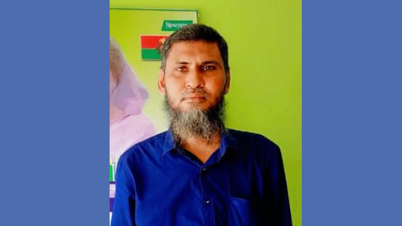 সীমান্তে চোরাচালানের সাম্রাজ্যে ইউপি সদস্য, বললেন ‘পেশাই এটি’