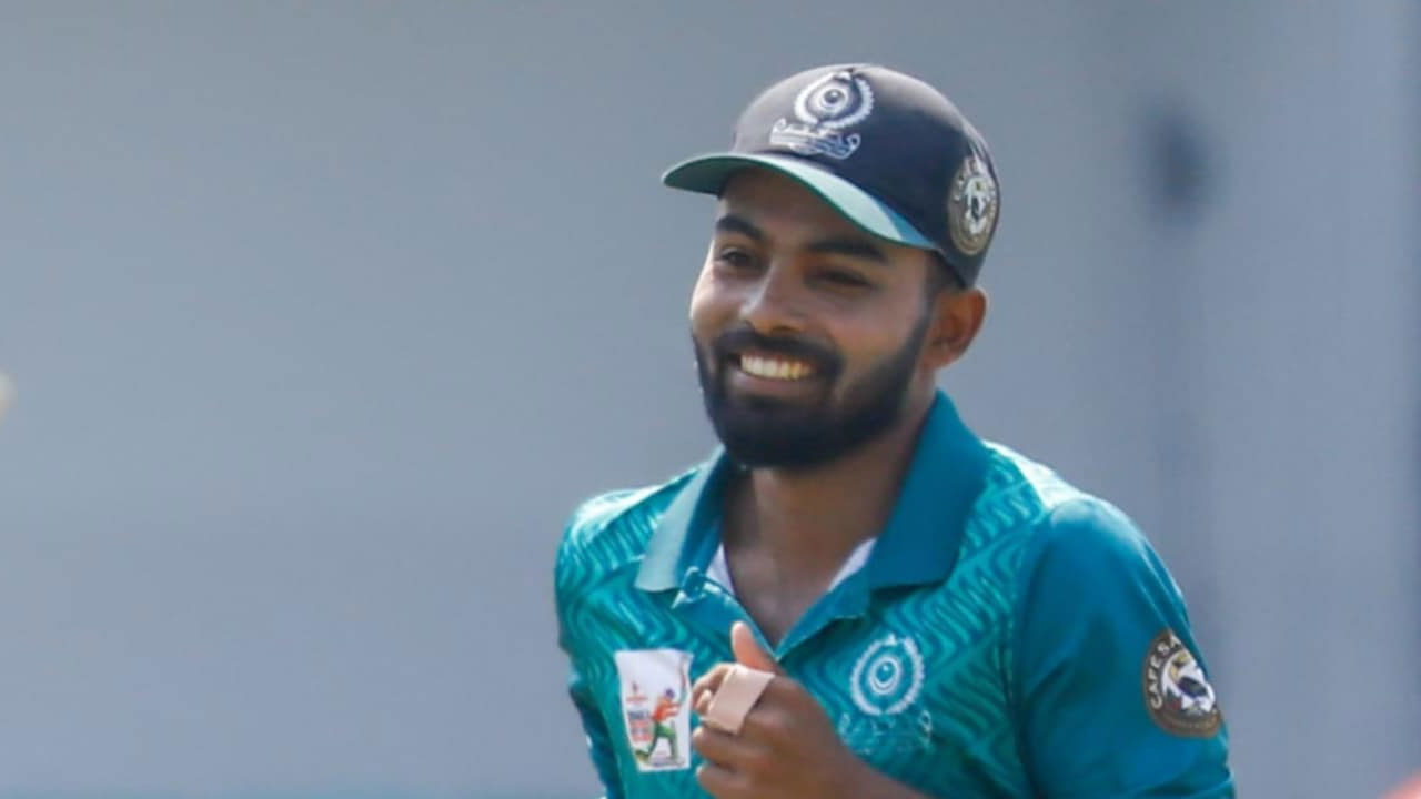 আবারও নিষিদ্ধ হলেন তাওহীদ হৃদয়