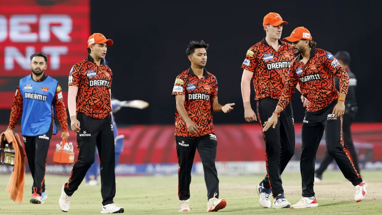ম্যাচ জিতেই দেশ ছাড়ল সানরাইজার্স হায়দরাবাদ, কোথায় গেলেন তারা?