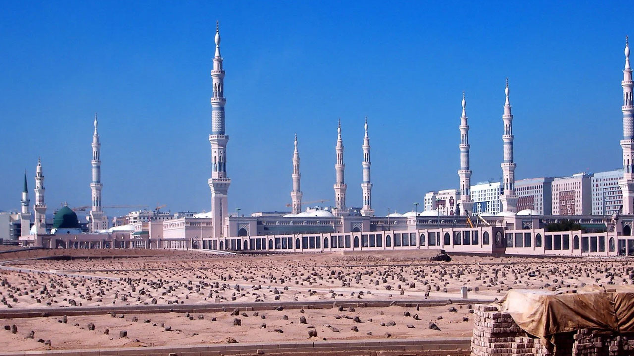 জান্নাতুল বাকিতে যে বিখ্যাত সাহাবিদের কবর রয়েছে