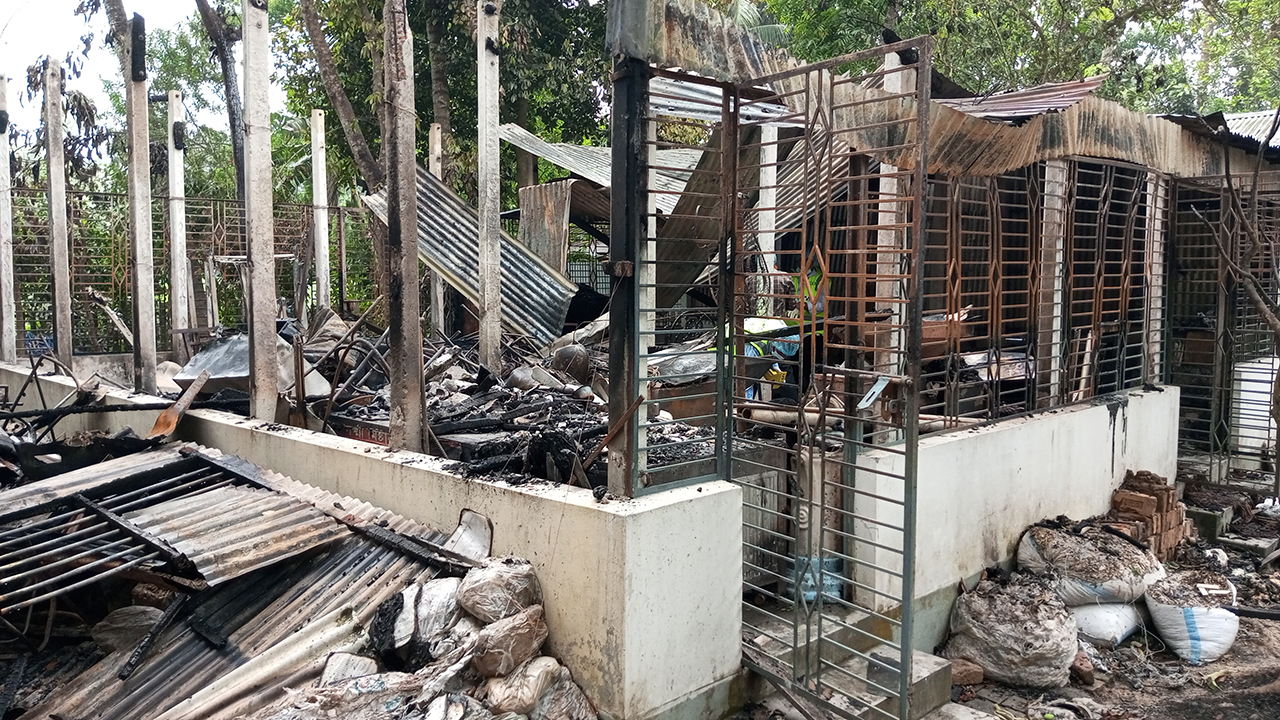 ভাস্কর্য শিল্পীর বাড়িতে আগুন : ৬ সদস্যের তদন্ত কমিটি গঠন