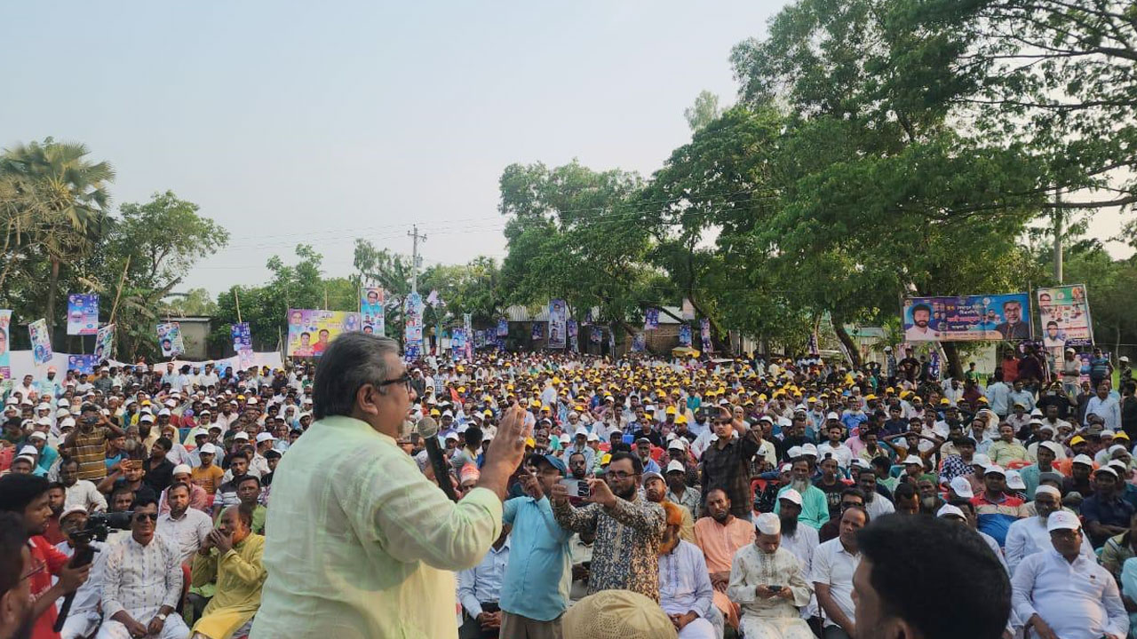 কিছু উপদেষ্টা ৫ বছর ক্ষমতায় থাকার আশা করছেন : প্রিন্স
