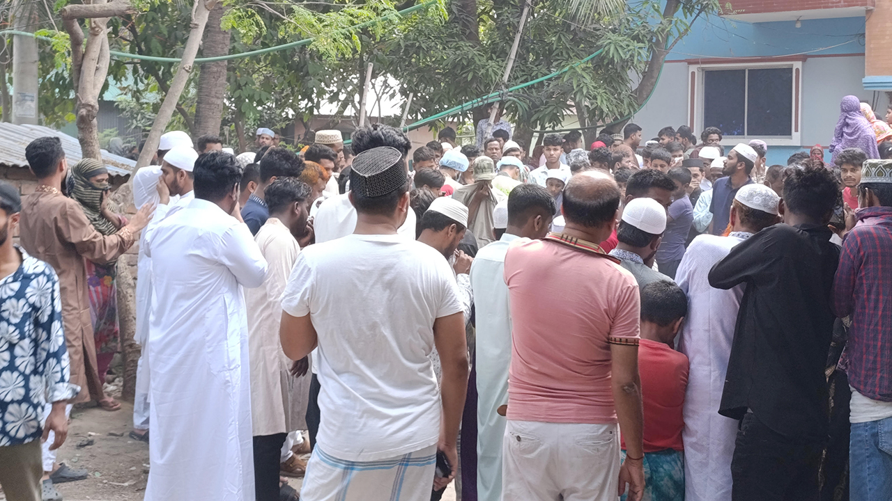 নারায়ণগঞ্জে শিশুসহ ৩ জনের বস্তাবন্দি মরদেহ উদ্ধার 