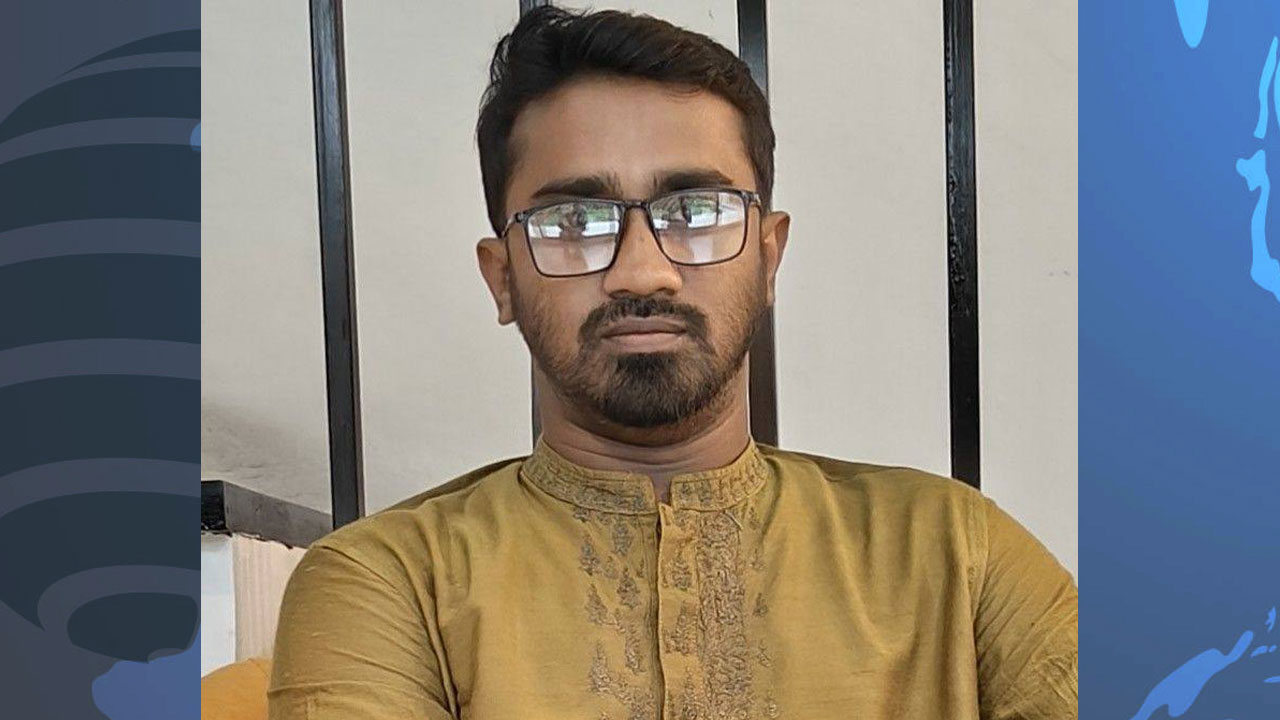 আওয়ামী লীগ কোনো ছোট শক্তি নয় : রাশেদ খান