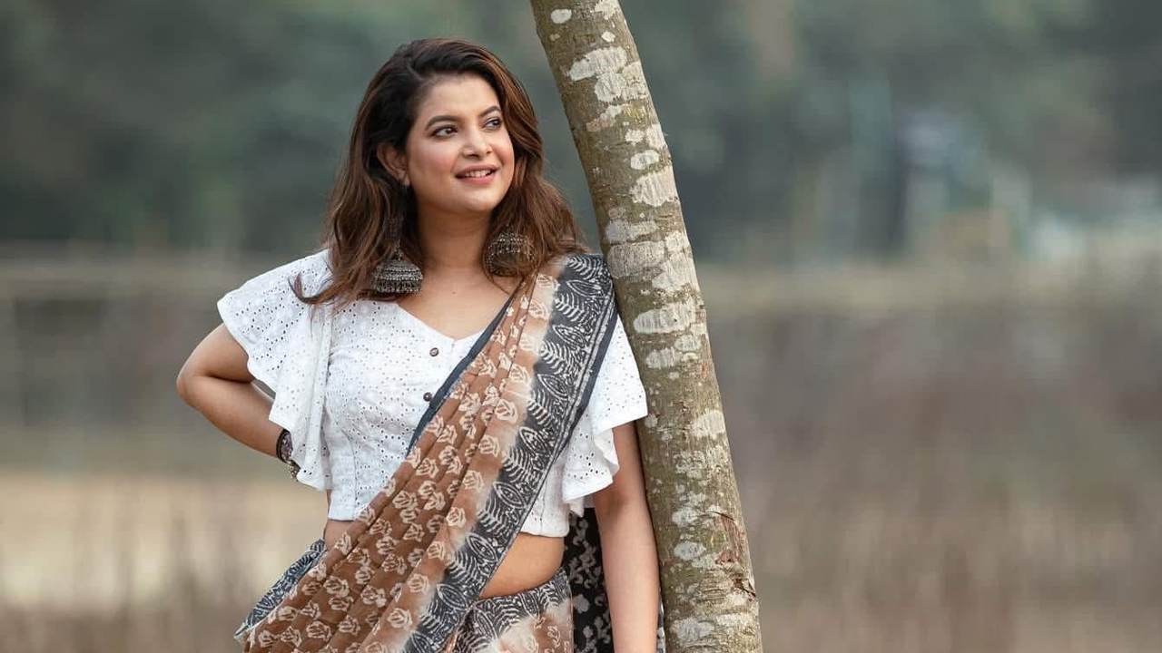 ধীরে ধীরে এই দেশ মেধাশূন্য হয়ে পড়ছে : শবনম ফারিয়া