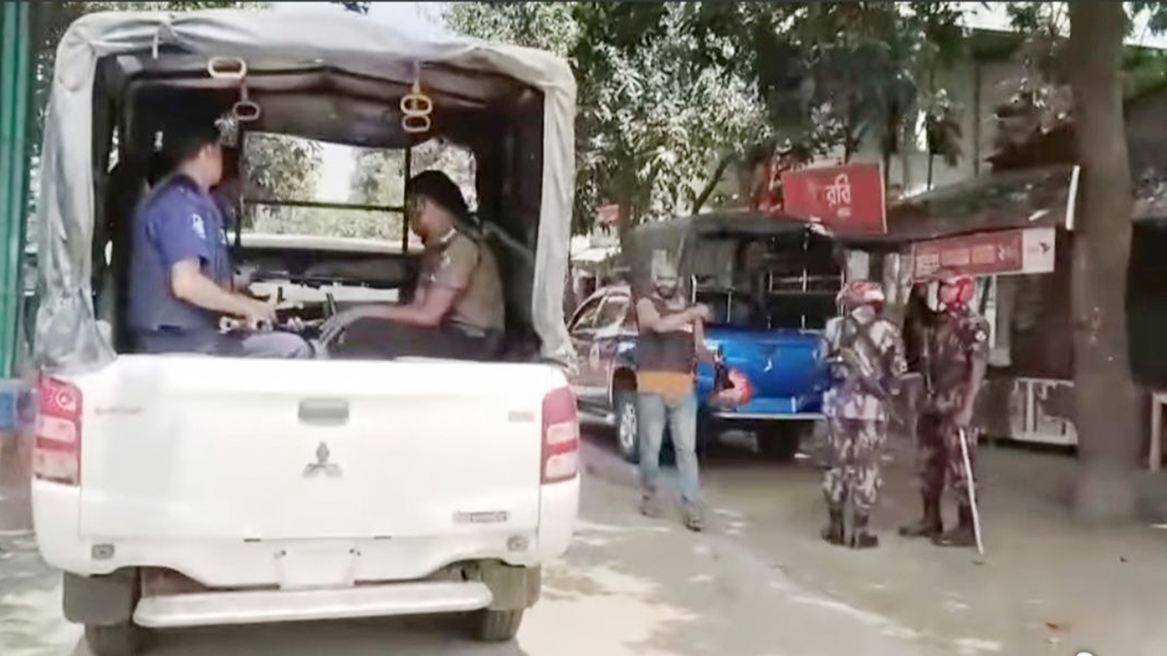 ঠাকুরগাঁওয়ে ১৪৪ ধারা ভেঙে দফায় দফায় সংঘর্ষ, সতর্ক বিজিবি