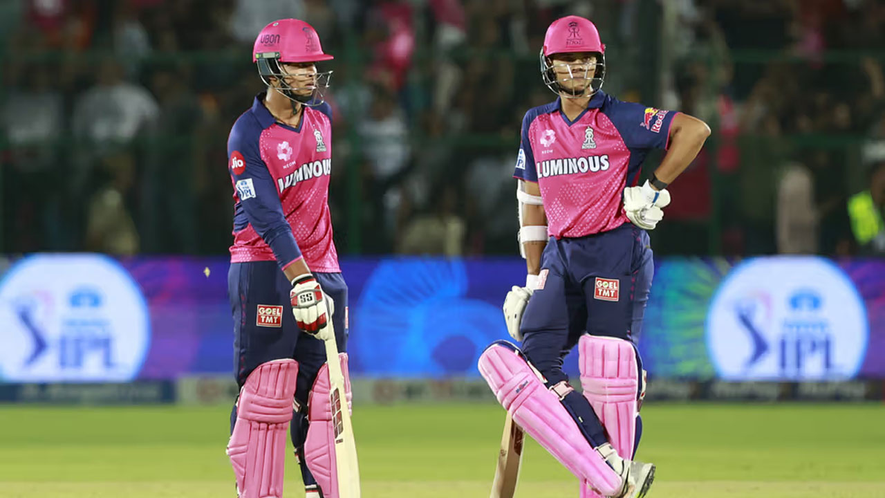 বৈভবের ব্যাটে চড়ে টি-টোয়েন্টিতে রাজস্থান রয়্যালসের বিশ্বরেকর্ড