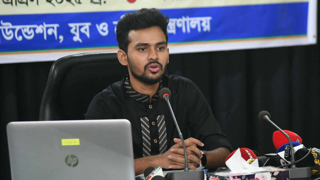 অনলাইন বেটিং নিয়ে জিরো টলারেন্স : ক্রীড়া উপদেষ্টা