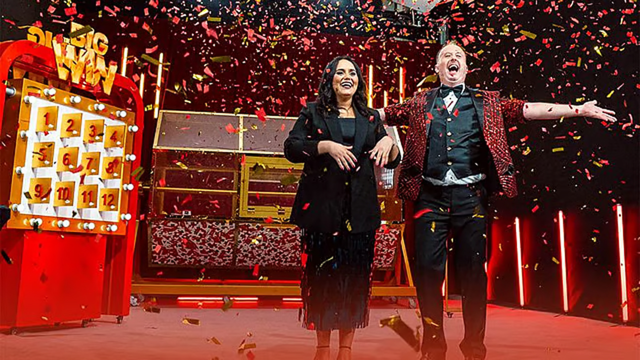 আমিরাতে লটারি জিতলেন বাংলাদেশ-ভারত-পাকিস্তান আর ইউক্রেনের ৮ বন্ধু