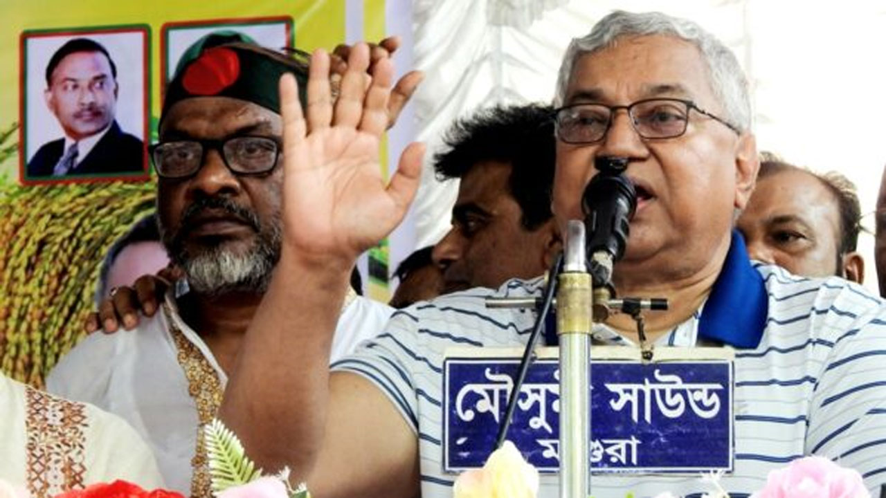 নির্বাচনে জয়লাভ করতে আ.লীগের ভোটারদেরও দলে টানতে হবে : কাজী কামাল