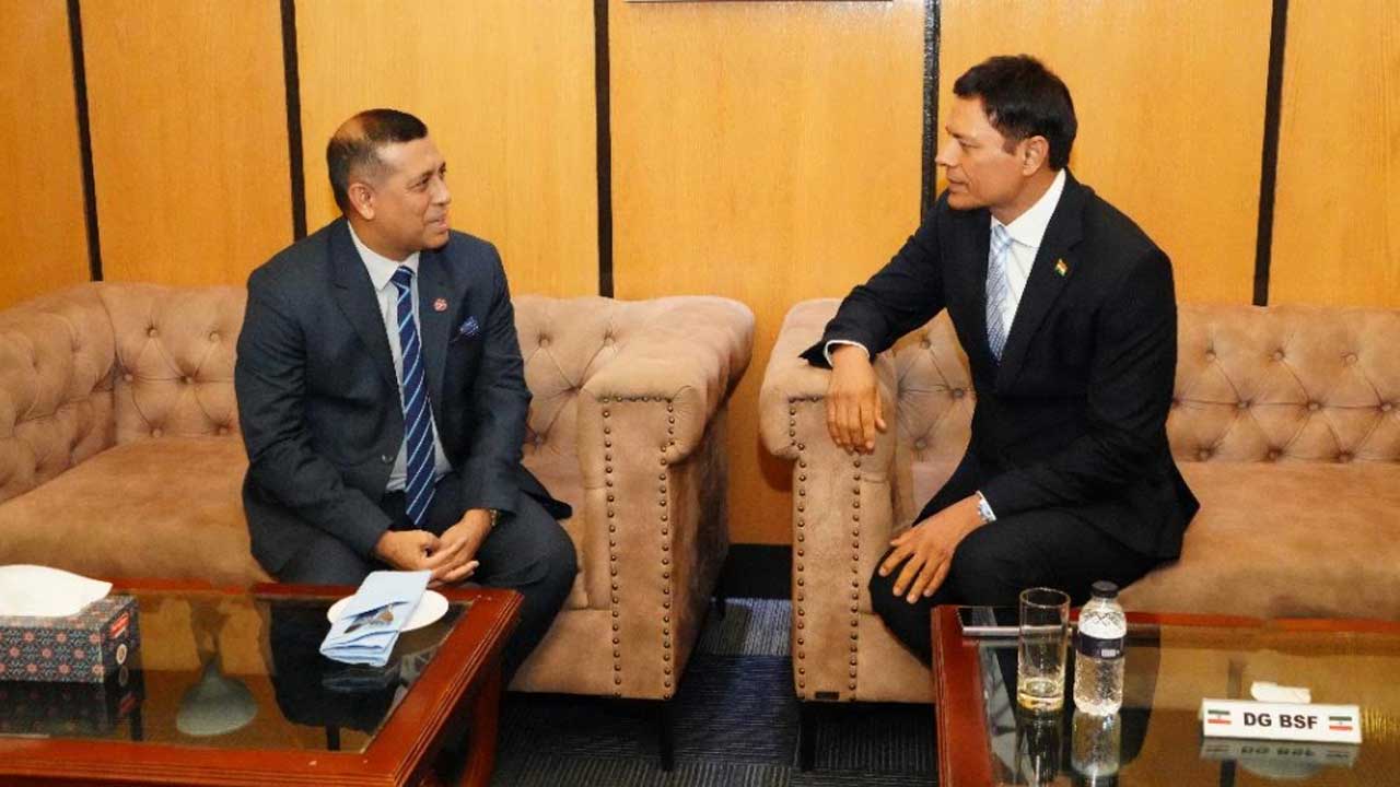 বিজিবি-বিএসএফ সীমান্ত সম্মেলন : ঢাকায় বিএসএফ মহাপরিচালক