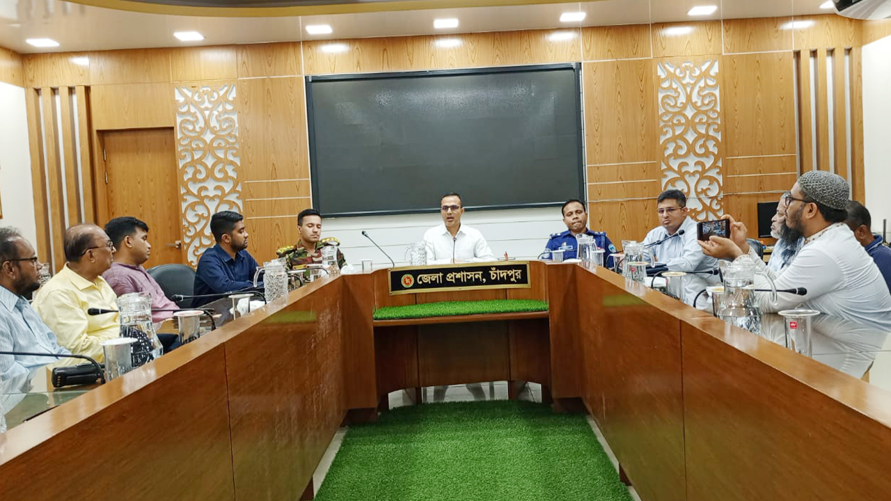 চাঁদপুরে ১০ সেপ্টেম্বর থেকে নতুন নিয়মে চলবে অটোরিকশা