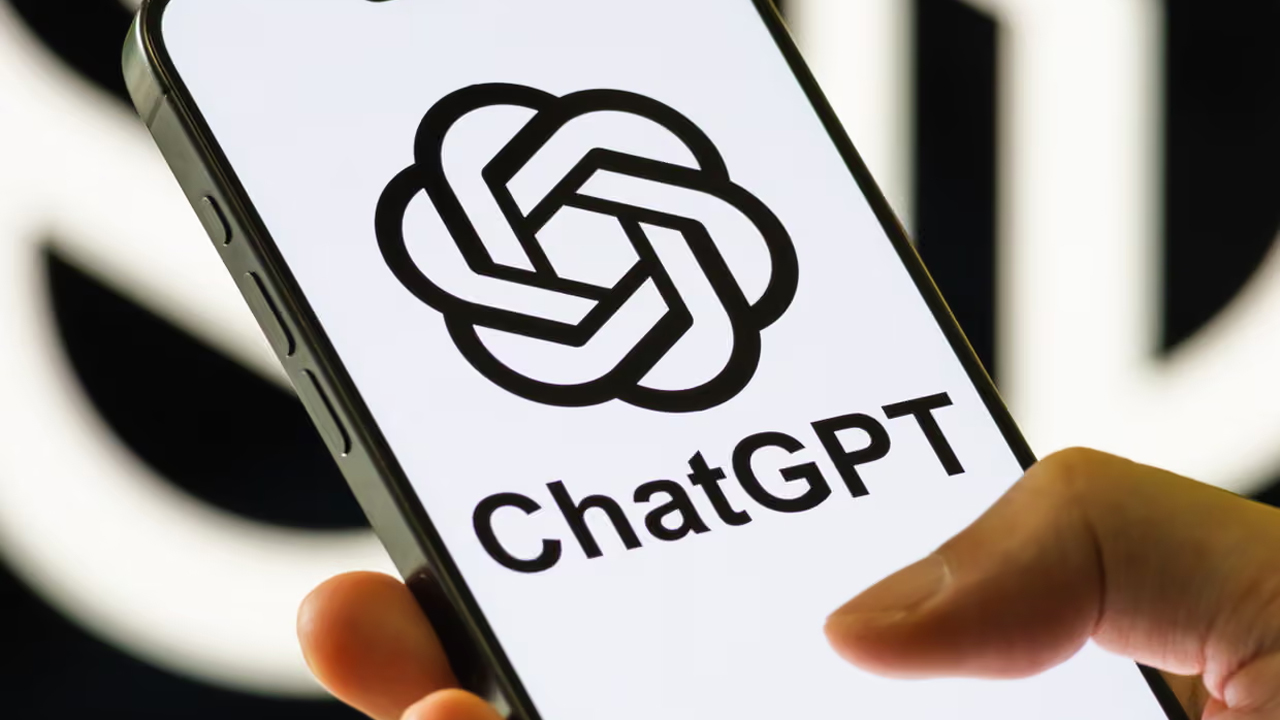 চ্যাটজিপিটি থেকে স্বাস্থ্য পরামর্শে সাবধান, আক্রান্ত হতে পারেন বিরল রোগে