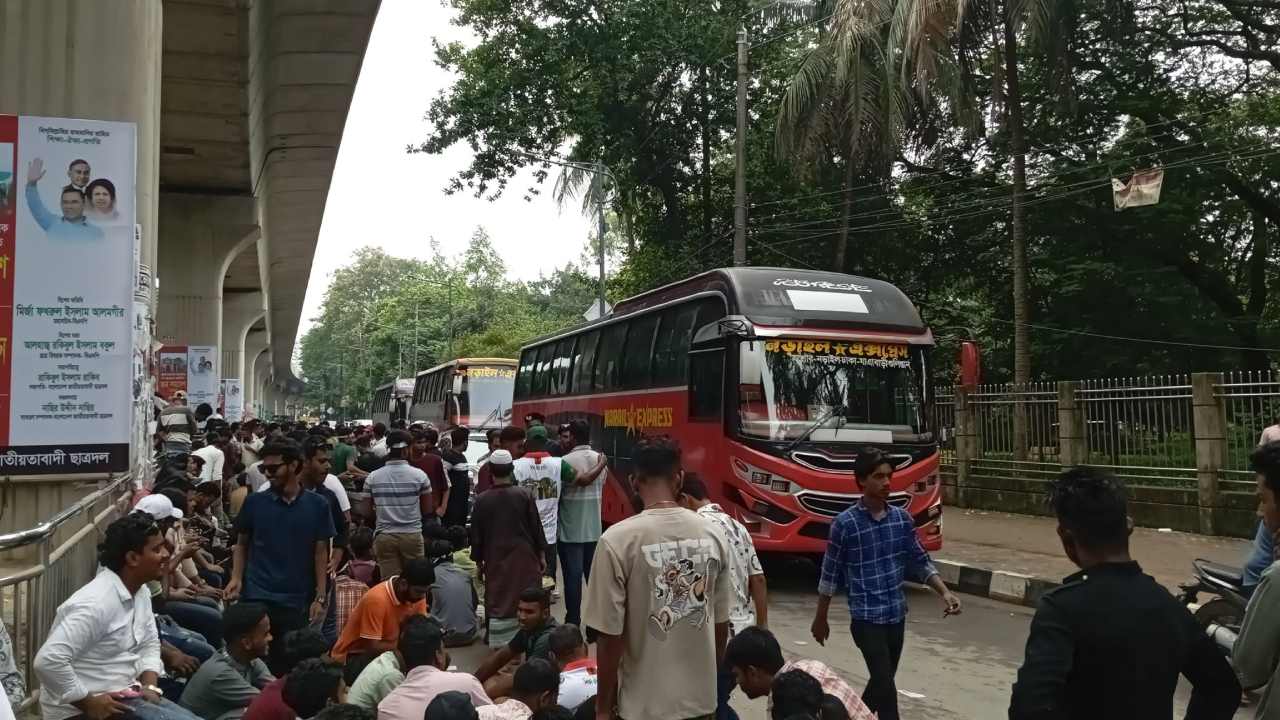 ছাত্রদলের সমাবেশে সাংগঠনিক নির্দেশনা মানছেন না নেতাকর্মীরা