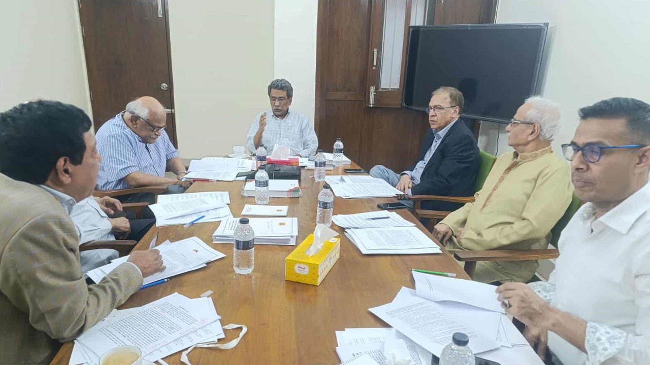 জাতীয় ঐকমত্য কমিশনের সভা অনুষ্ঠিত