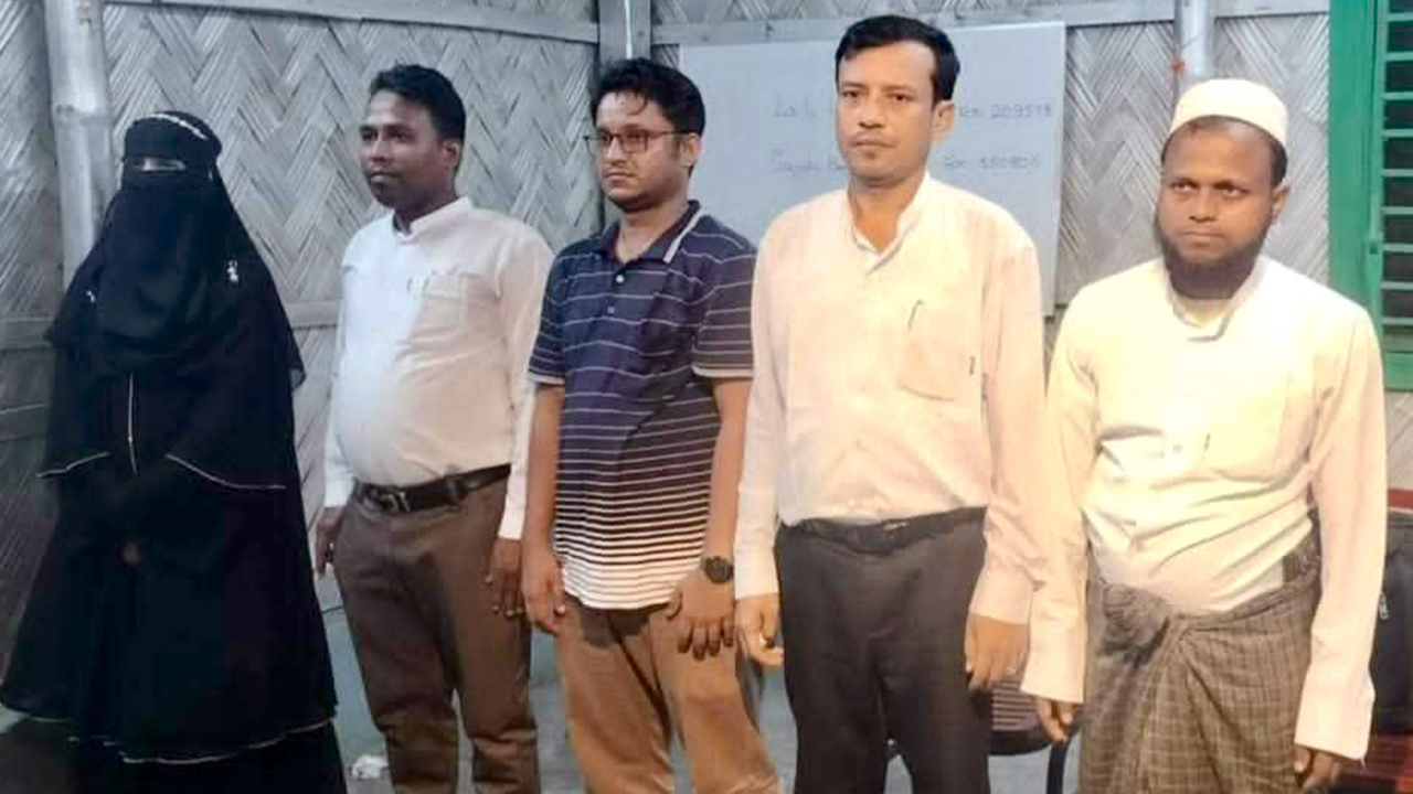 প্রত্যাবাসনের ‘কঠিন স্বপ্ন’ বাস্তবায়নে রোহিঙ্গারা নির্বাচিত করলেন ৫ নেতা