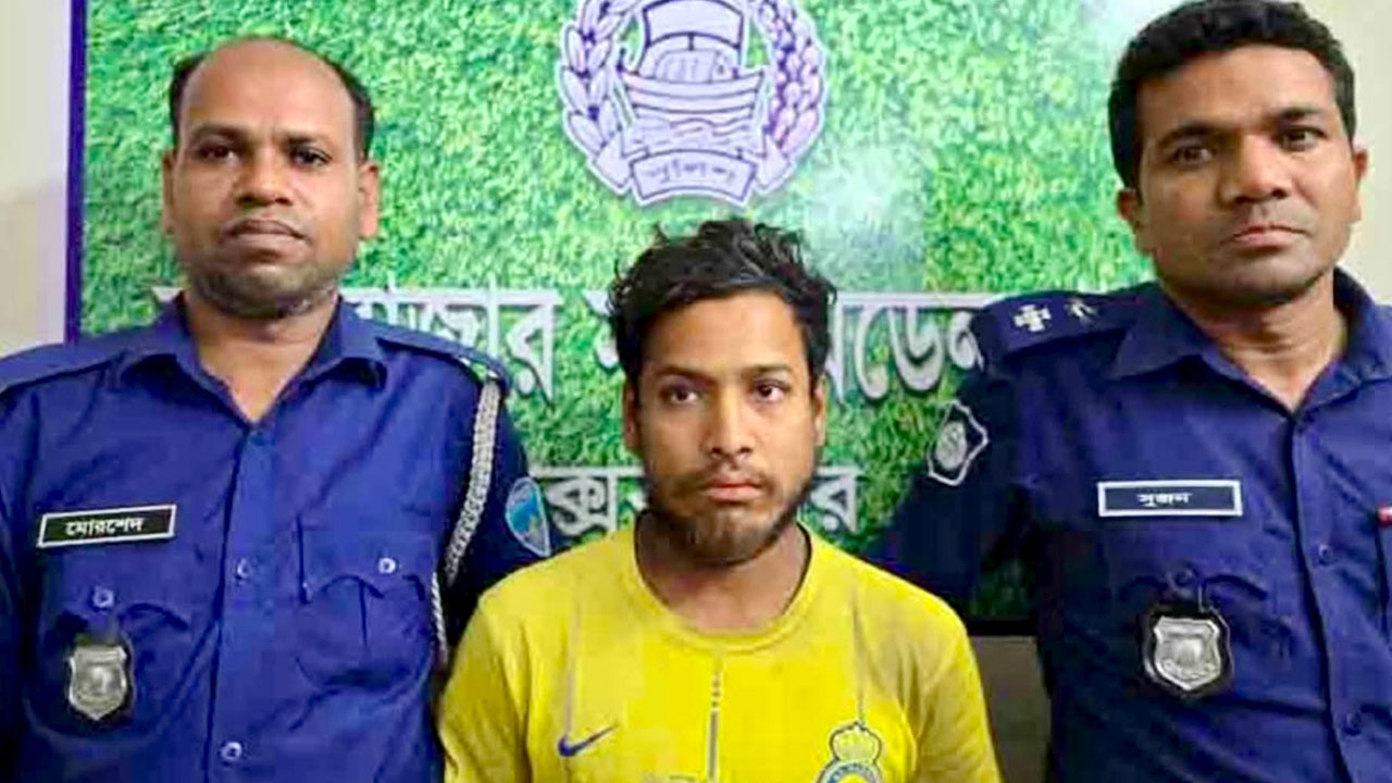 কক্সবাজারে মার্কিন নারীর শ্লীলতাহানি, যুবকের ৭ বছরের কারাদণ্ড