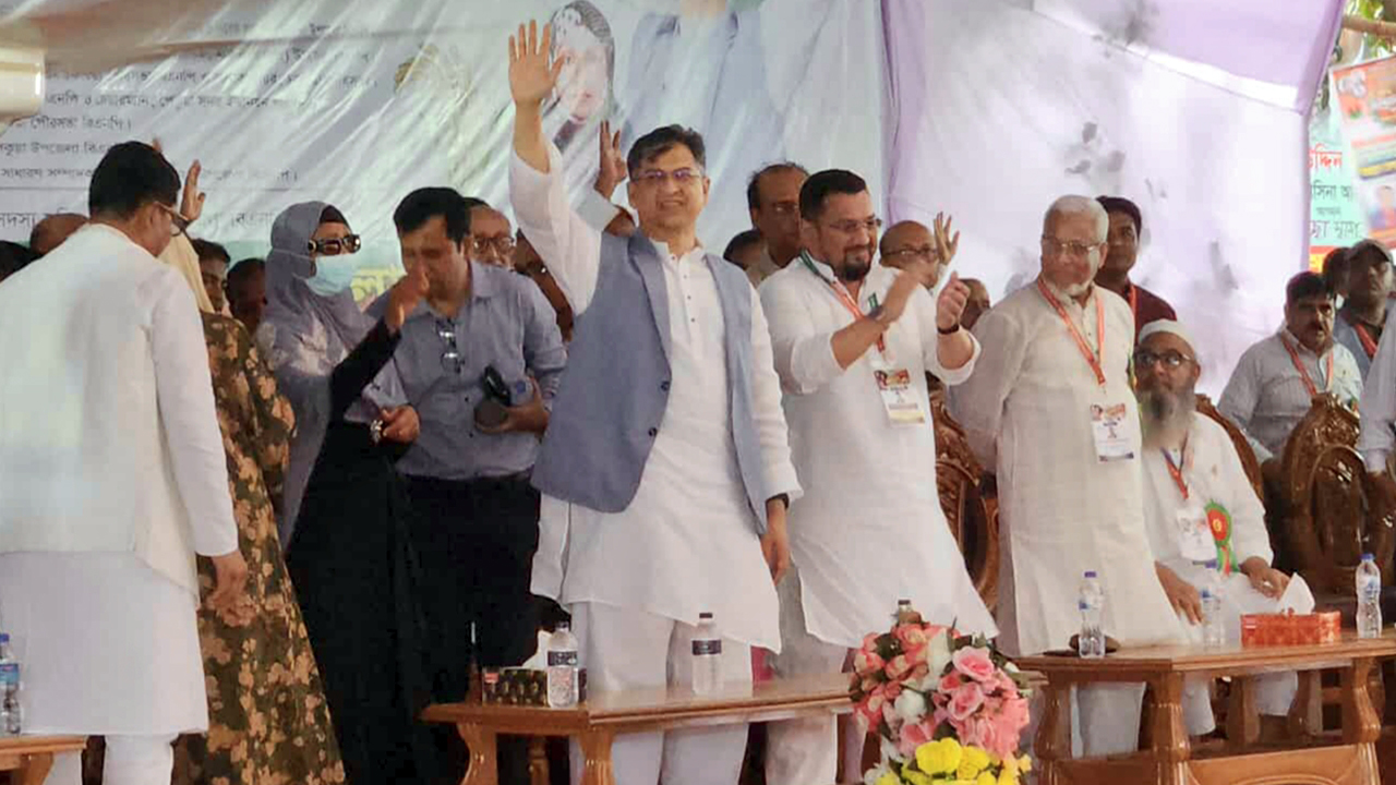 আসুন আলোচনা করি, কীভাবে গণতন্ত্র প্রতিষ্ঠা করা যায়: সালাহউদ্দিন আহমদ