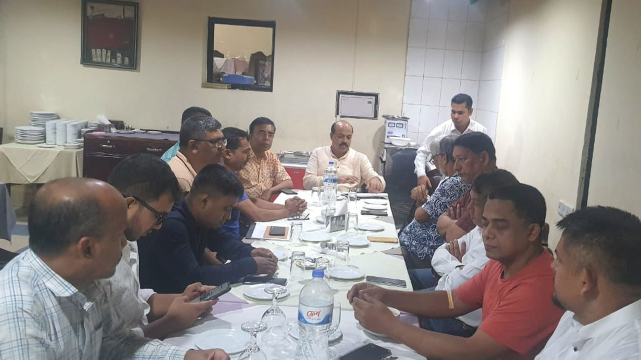 রেড অ্যালার্ট ও ভারী বর্ষণে স্থগিত চবি অ্যালামনাইয়ের পুনর্মিলনী