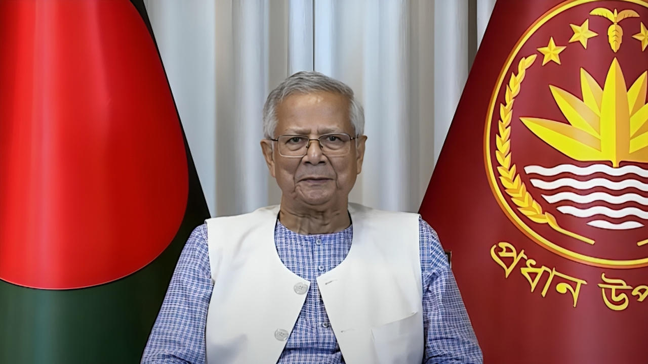 গত এক বছরে অনেক সংকট ও সম্ভাবনার মধ্য দিয়ে পার করেছি : প্রধান উপদেষ্টা