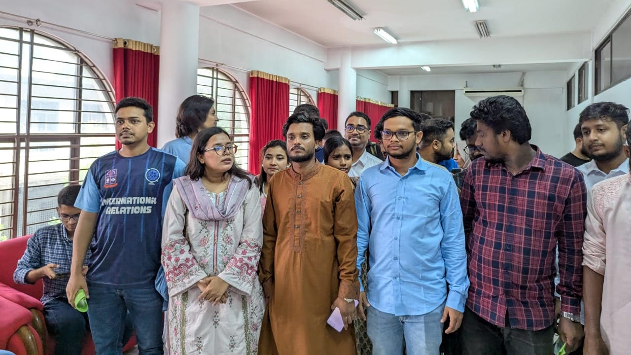 বাগছাসের ২৭ সদস্যের প্যানেল ঘোষণা : ভিপি কাদের-জিএস বাকের