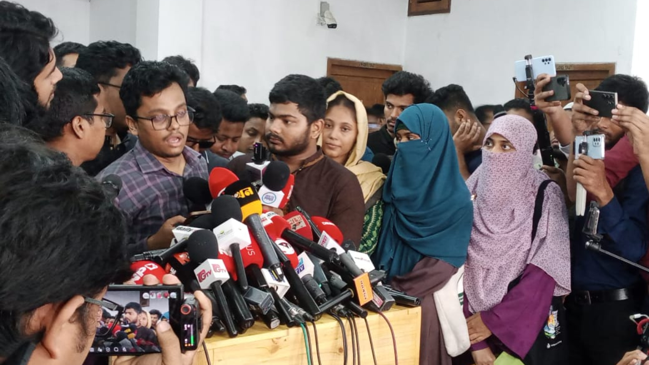 ডাকসু নির্বাচনে শিবিরের পূর্ণাঙ্গ প্যানেল ঘোষণা