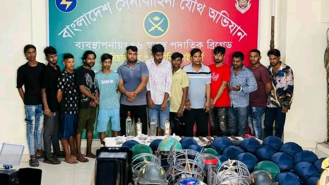 মোহাম্মদপুর জেনেভা ক্যাম্পে সংঘর্ষে হত্যাকাণ্ড, গ্রেপ্তার ১৪