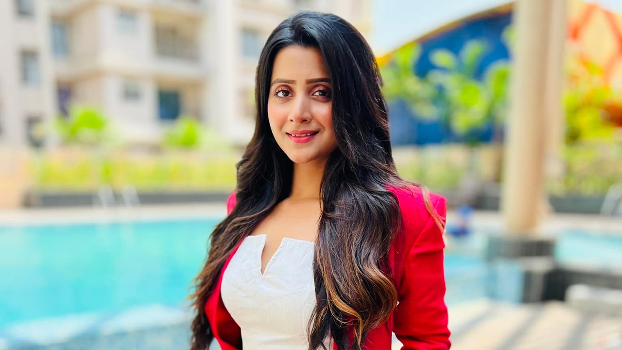 অনেক দিন না খেয়ে কাটিয়েছি : দেবচন্দ্রিমা