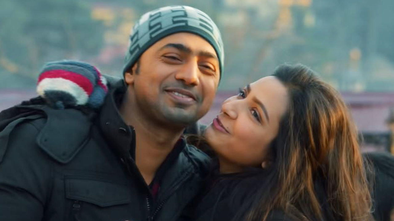 বাংলাদেশে ‘ধূমকেতু’ চালাতে চায় টালিউড, ফারুকীকে অনুরোধ প্রযোজকের