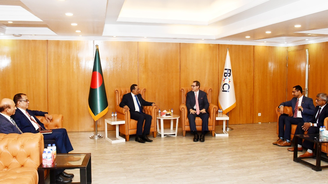 বাংলাদেশ-যুক্তরাষ্ট্র বাণিজ্য সম্পর্ক জোরদারে বৈঠক
