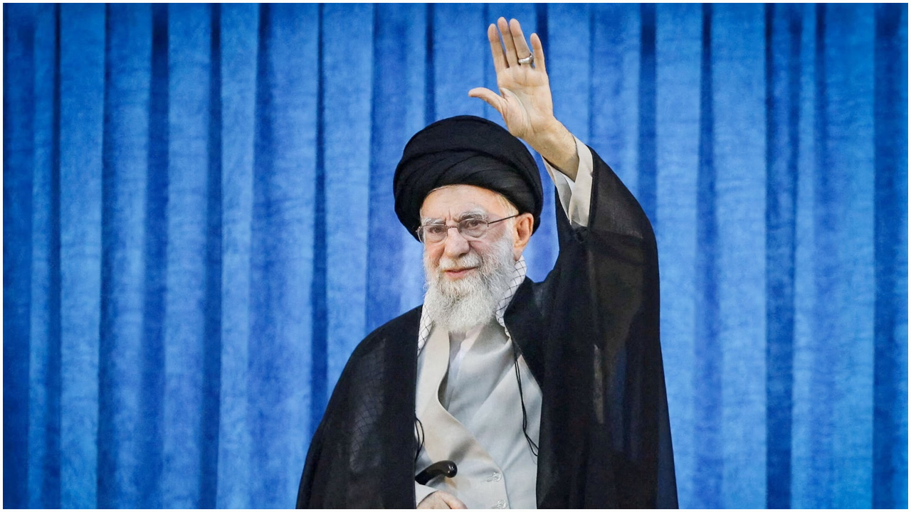 ইরান কখনোই যুক্তরাষ্ট্রের কাছে মাথানত করবে না : খামেনি