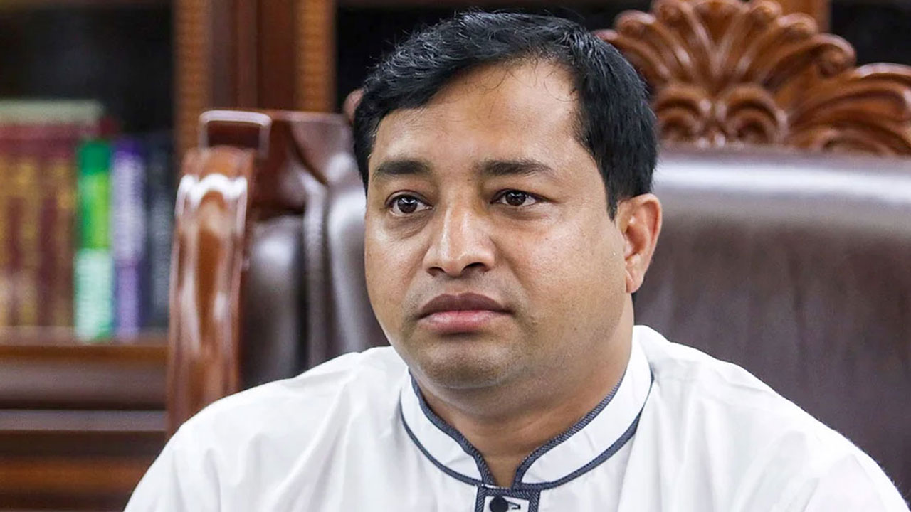 জাহাঙ্গীরের বিরুদ্ধে সাড়ে ৭ হাজার কোটি টাকার দুর্নীতি মামলার প্রস্তুতি