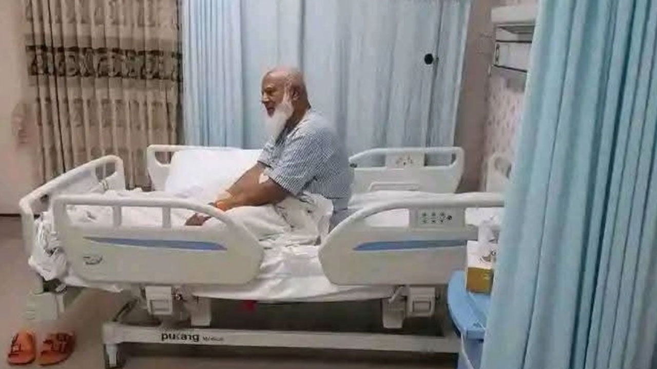 জামায়াত আমিরের হার্টের বাইপাস সার্জারি সম্পন্ন, আইসিইউতে স্থানান্তর