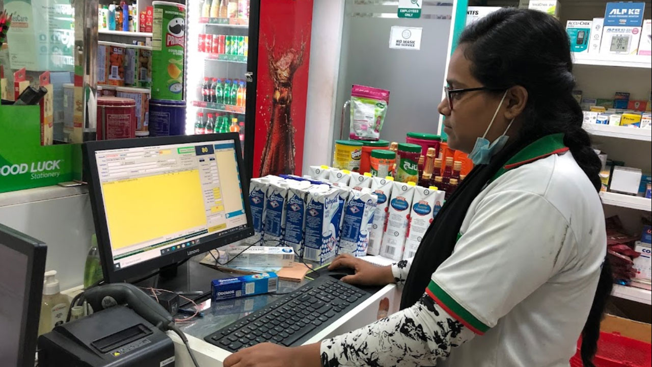 স্নাতক পাসে ম্যানেজার নিয়োগ দিচ্ছে লাজ ফার্মা