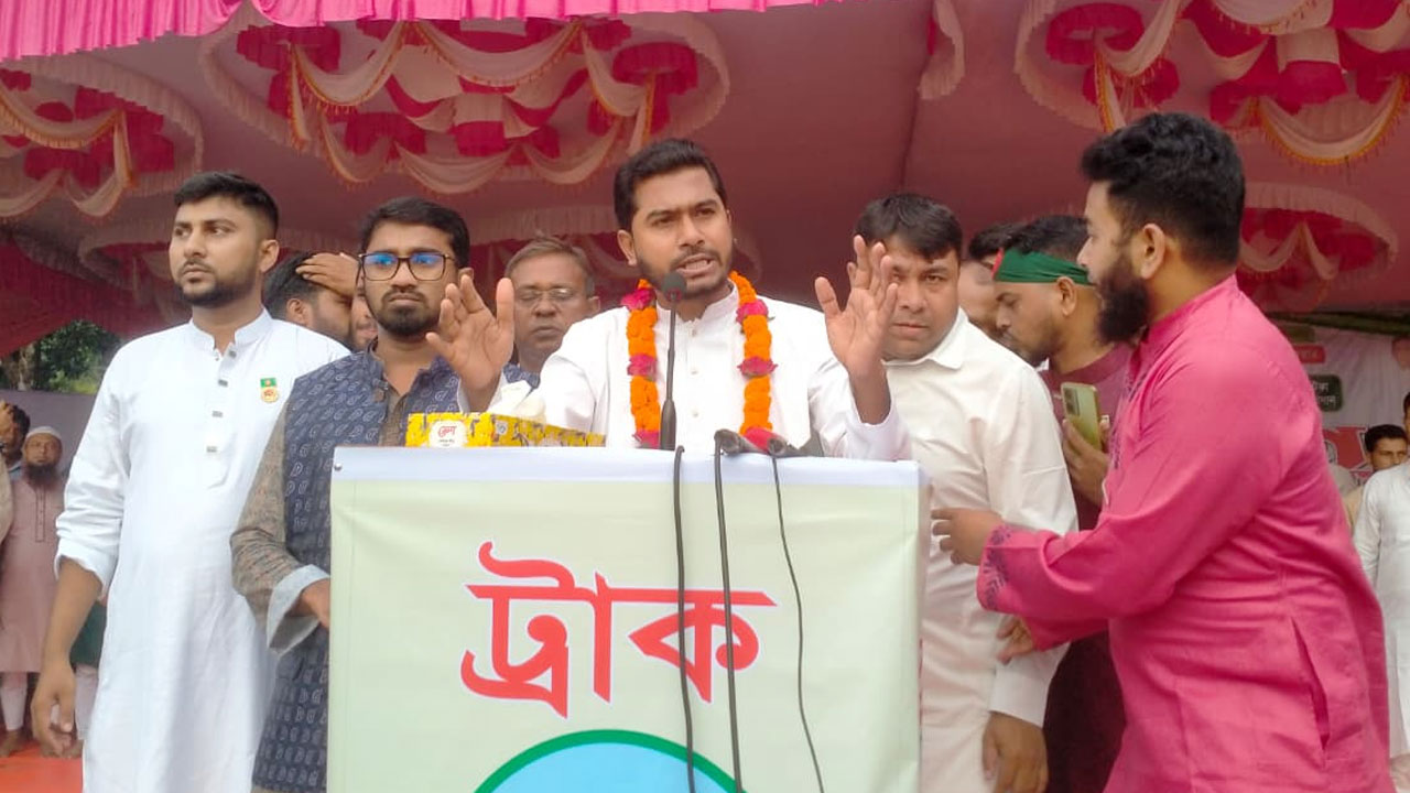 রাষ্ট্র পুনর্গঠন না করে কোনো নির্বাচন হবে না : নুরুল হক